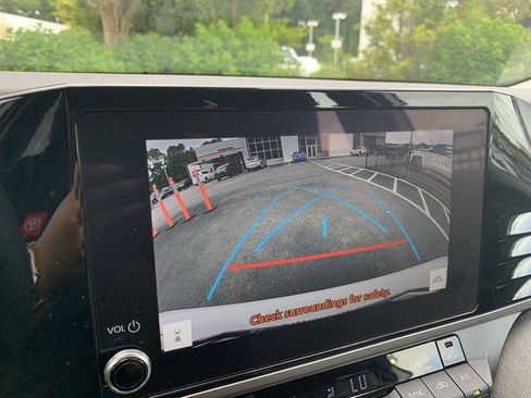 Certified 2025 Toyota Camry LE FWD image 22
