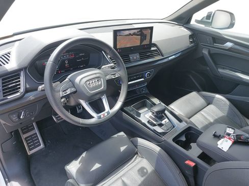 Used 2023 Audi SQ5 Premium Plus w/ Premium Plus Package AWD/4WD image 5