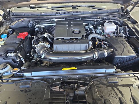 Certified 2023 Nissan Frontier SV w/ SV Premium Package image 28