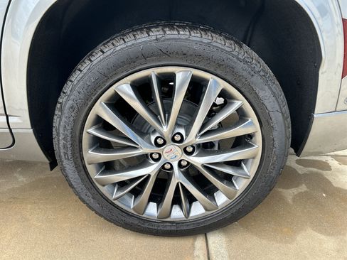 New 2025 Buick Enclave Avenir w/ Super Cruise Package image 16