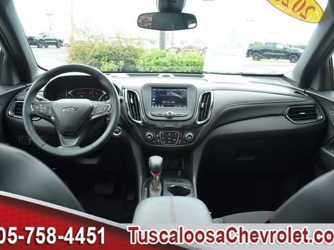 Used 2023 Chevrolet Equinox RS FWD image 3