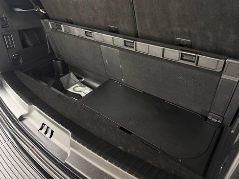Used 2019 Ford Expedition Platinum RWD image 79