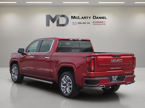 Certified 2024 GMC Sierra 1500 Denali w/ Denali Reserve Package image 4