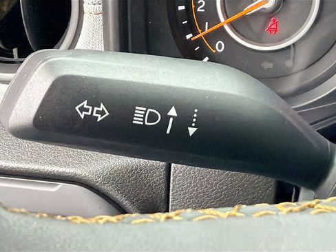 Used 2024 Jeep Wrangler Sport S image 34