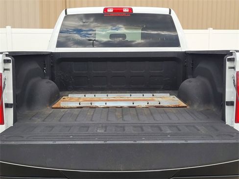 Used 2019 RAM 2500 Tradesman image 9