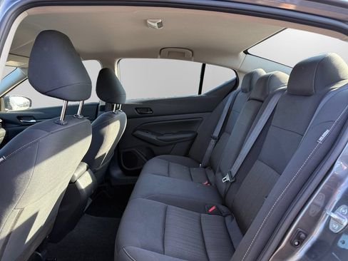 Used 2024 Nissan Altima 2.5 SV FWD image 13
