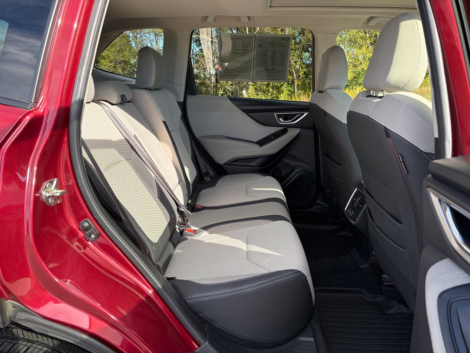Used 2019 Subaru Forester Premium AWD/4WD image 30