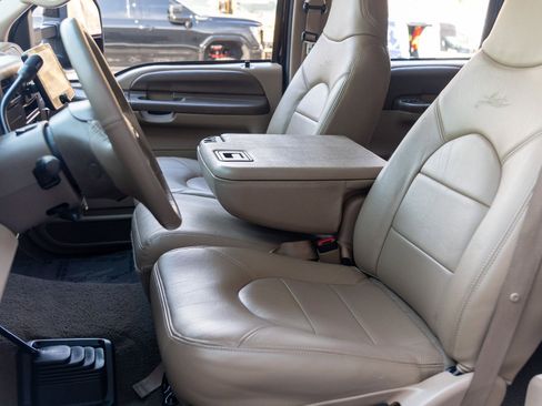 Used 1999 Ford F350 XL image 23