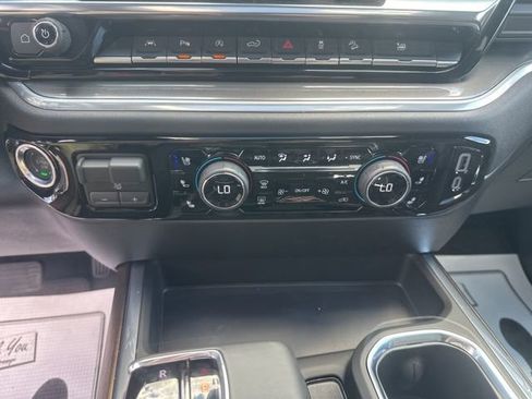 New 2026 Chevrolet Silverado 1500 High Country w/ LPO, Dark Essentials Package AWD/4WD image 25