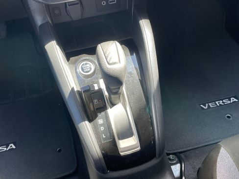 Used 2025 Nissan Versa SV w/ Trunk Package image 44
