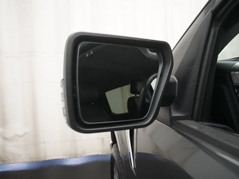 Used 2022 Ford F150 Lariat w/ Trailer Tow Package AWD/4WD image 25