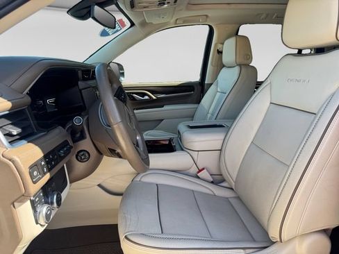 Used 2022 GMC Yukon Denali AWD/4WD image 11