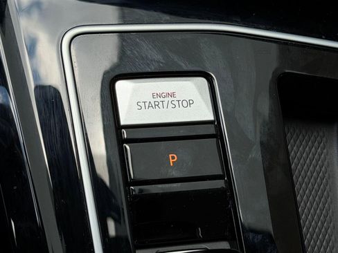 Used 2024 Volkswagen GTI Autobahn FWD image 31