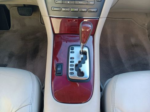 Used 2004 Lexus ES 330 image 18