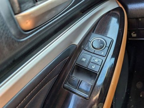 Used 2015 Lexus RC 350 AWD w/ Navigation System Package image 37