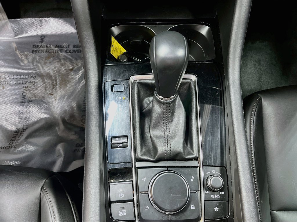 Used 2025 MAZDA MAZDA3 s FWD image 17