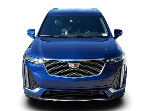 Certified 2025 Cadillac XT6 Premium Luxury image 9