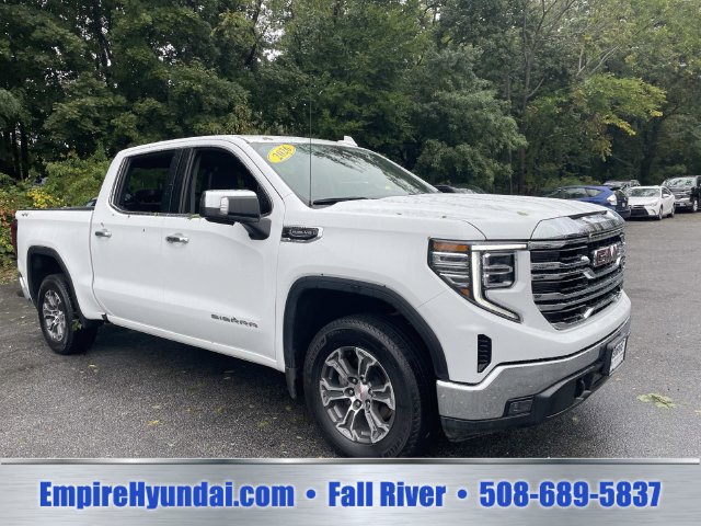 Used 2026 GMC Sierra 1500 SLT AWD/4WD image 2