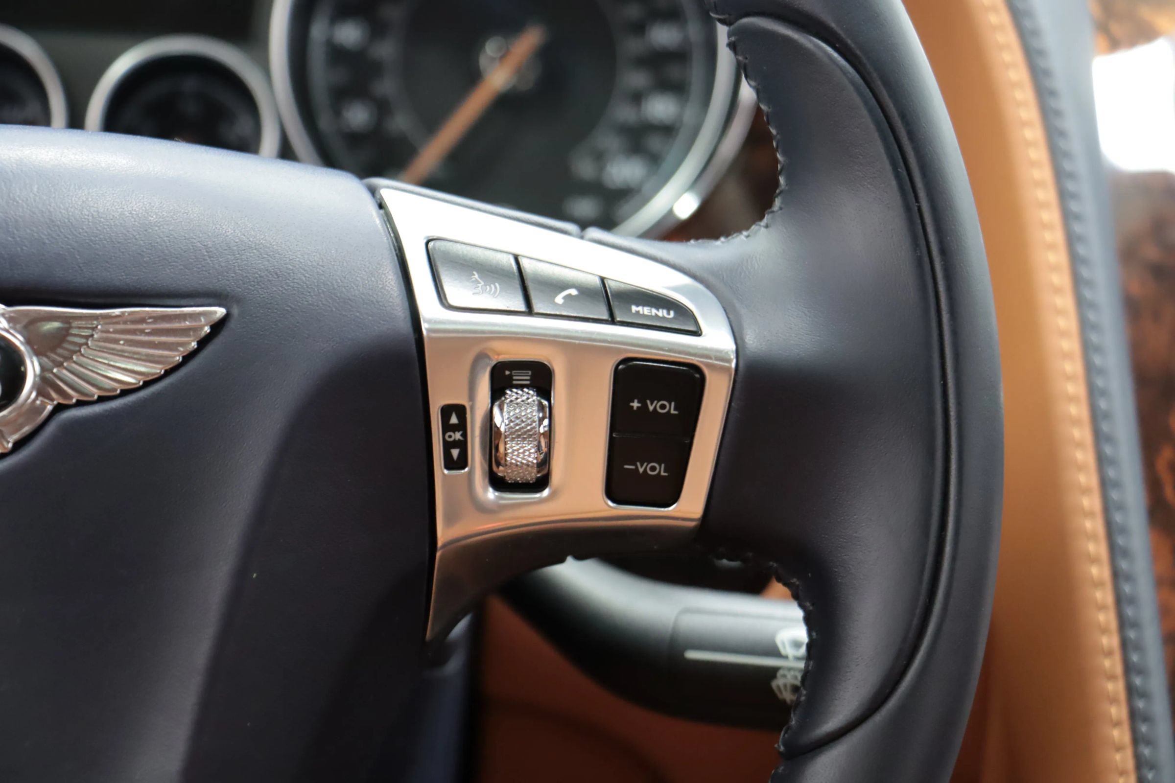 Used 2016 Bentley Flying Spur V8 AWD/4WD image 28