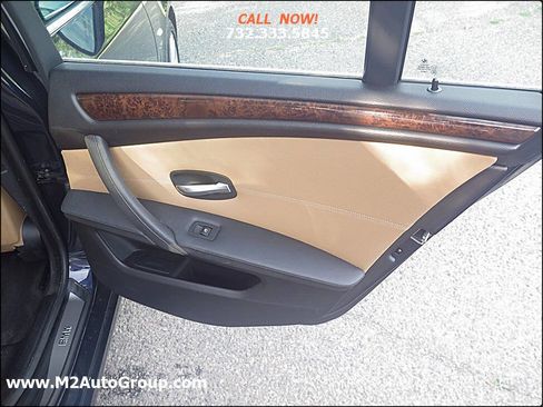 Used 2009 BMW 528i xDrive Sedan image 26