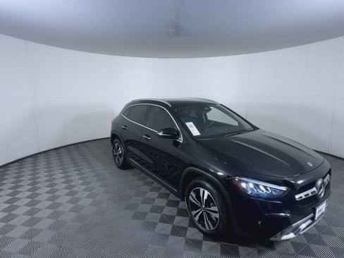 Used 2025 Mercedes-Benz GLA 250 4MATIC image 2