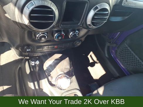 Used 2018 Jeep Wrangler Sport w/ Connectivity Group image 14