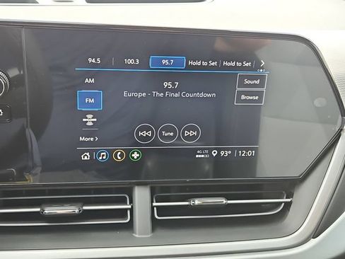 New 2026 Chevrolet Trax LS w/ LS Convenience Package FWD image 14