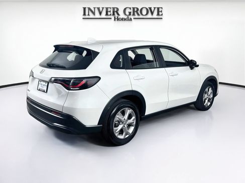 Certified 2023 Honda HR-V LX image 5