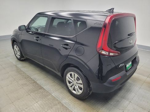 Used 2021 Kia Soul LX image 3