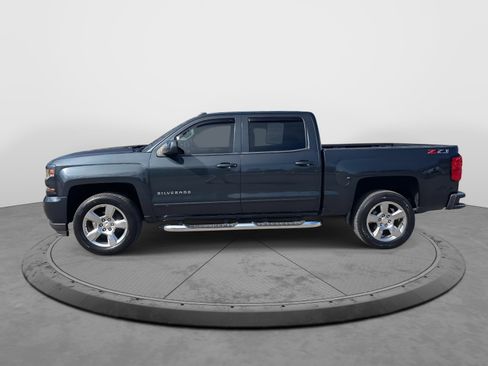 Used 2018 Chevrolet Silverado 1500 LT w/ All Star Edition image 5