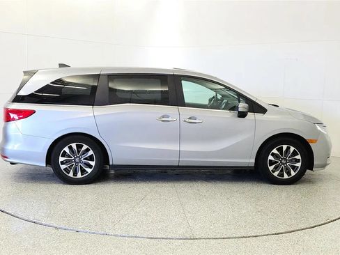 Used 2021 Honda Odyssey EX-L image 8