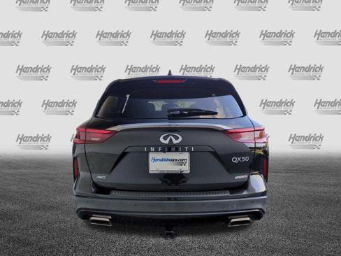 Used 2020 INFINITI QX50 Essential w/ Edition 30 Package AWD/4WD image 9