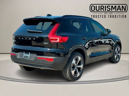New 2026 Volvo XC40 B5 Plus w/ Protection Package Premier image 7