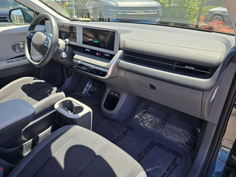 Used 2024 Hyundai Ioniq 5 SEL RWD image 10