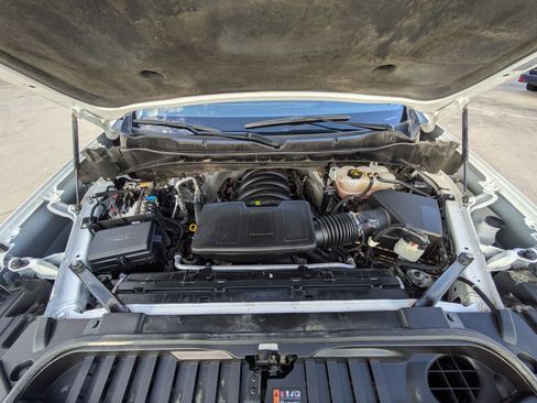 Used 2023 Chevrolet Silverado 1500 LT Trail Boss w/ Convenience Package II image 32