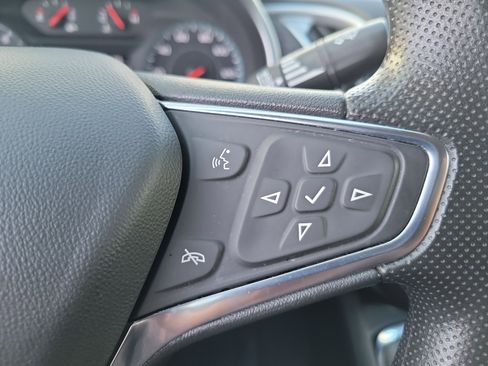 Used 2024 Chevrolet Malibu LT image 8