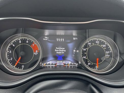 Used 2020 Jeep Cherokee Limited image 41