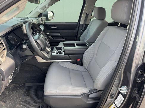 Used 2024 Toyota Tundra SR5 image 5