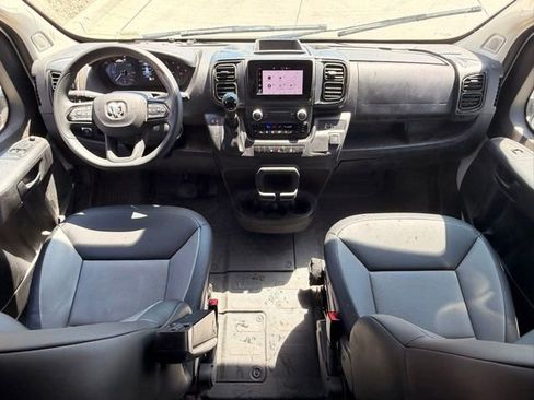 Used 2026 RAM ProMaster 2500 w/ Convenience Group FWD image 13