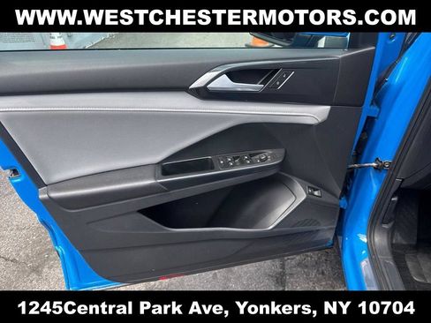 Used 2023 Volkswagen Taos SEL AWD/4WD image 29