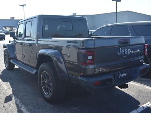 Used 2022 Jeep Gladiator Overland w/ Popular Equipment Package AWD/4WD image 6