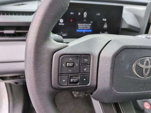 Used 2026 Toyota RAV4 XLE Premium AWD/4WD image 15