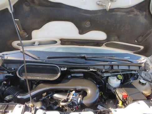 Used 2015 Ford Transit 250 130 Low Roof image 26