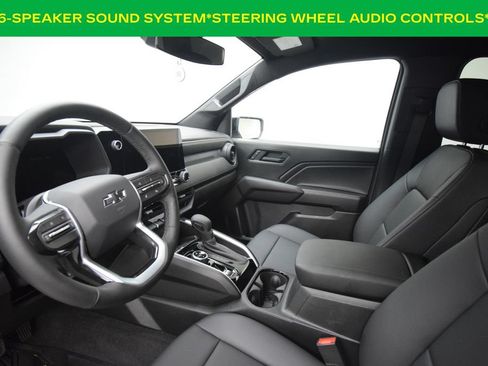 Used 2026 Chevrolet Colorado Trail Boss AWD/4WD image 11