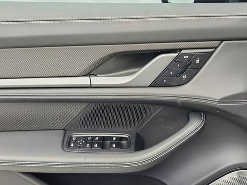 Used 2023 Porsche Taycan GTS image 26