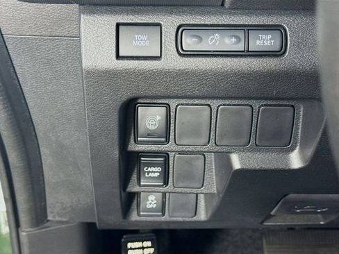 Used 2024 Nissan Frontier Pro-X w/ Technology Package image 10