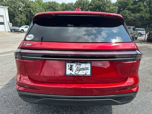 New 2025 Lincoln Nautilus Premier w/ Equipment Group 102A image 6