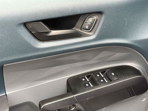 Used 2024 Ford Maverick XL FWD image 28