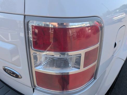 Used 2016 Ford Flex SEL w/ Equipment Group 202A FWD image 15