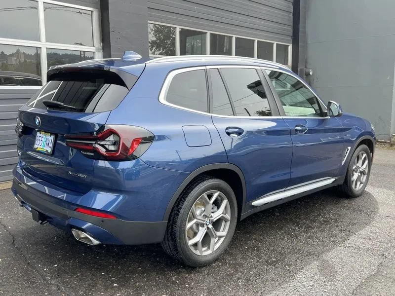 Used 2022 BMW X3 xDrive30i w/ Premium Package 2 AWD/4WD image 6